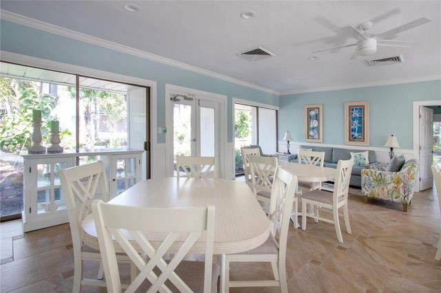 1200 E PEPPERTREE LANE 601, Sarasota, FL 34242