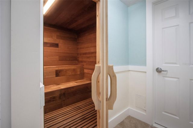 1200 E PEPPERTREE LANE 601, Sarasota, FL 34242