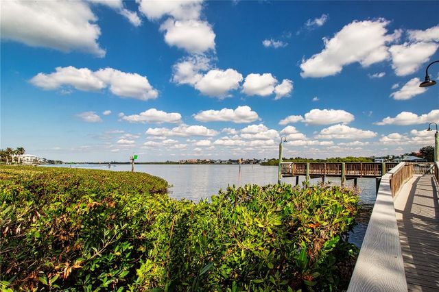 1200 E PEPPERTREE LANE 601, Sarasota, FL 34242