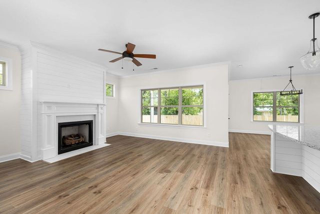 396 Winchester Drive 72, Rossville, GA 30741