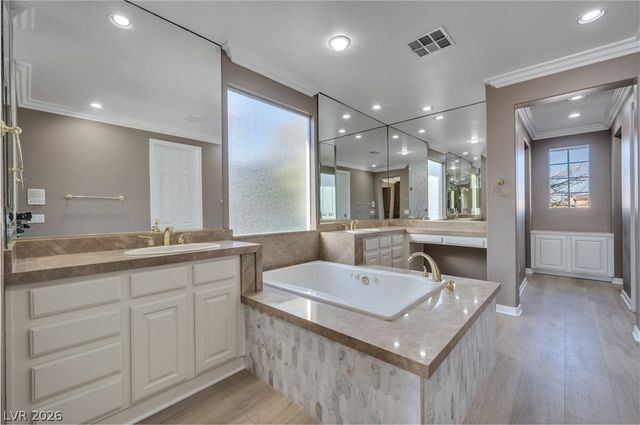 11319 Winter Cottage Place, Las Vegas, NV 89135