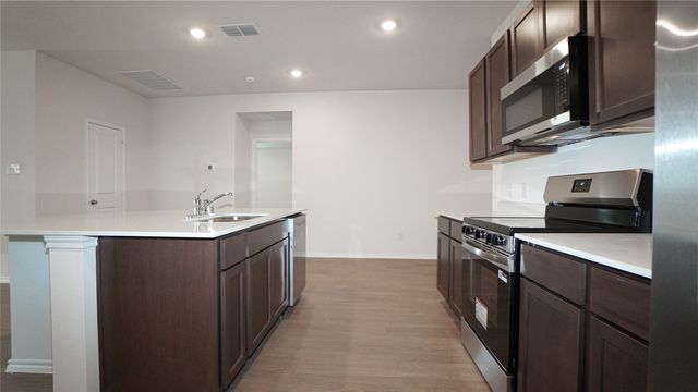 2900 Lawson Drive, Royse City, TX 75189