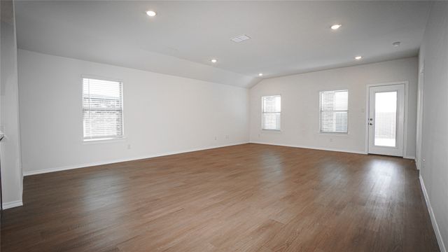 2900 Lawson Drive, Royse City, TX 75189