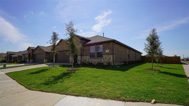 2900 Lawson Drive, Royse City, TX 75189