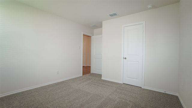 2900 Lawson Drive, Royse City, TX 75189