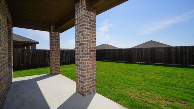 2900 Lawson Drive, Royse City, TX 75189