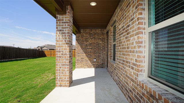 2900 Lawson Drive, Royse City, TX 75189