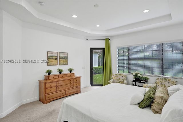 9000 Lakeview Place, Parkland, FL 33076