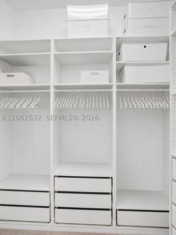 9000 Lakeview Place, Parkland, FL 33076