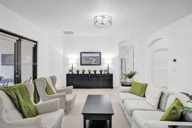 9000 Lakeview Place, Parkland, FL 33076