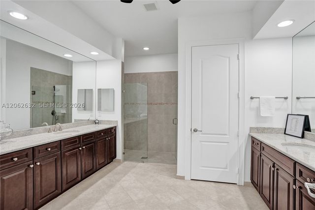 9000 Lakeview Place, Parkland, FL 33076
