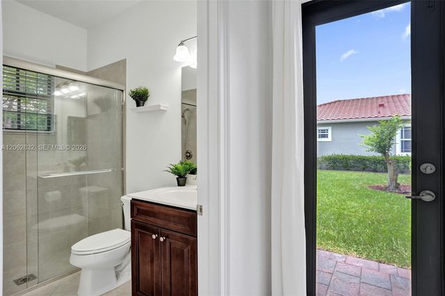 9000 Lakeview Place, Parkland, FL 33076