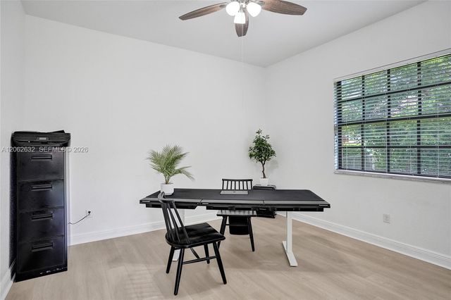 9000 Lakeview Place, Parkland, FL 33076