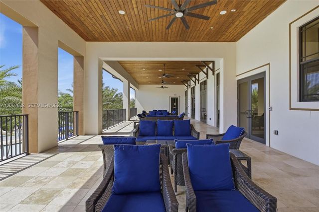 9000 Lakeview Place, Parkland, FL 33076