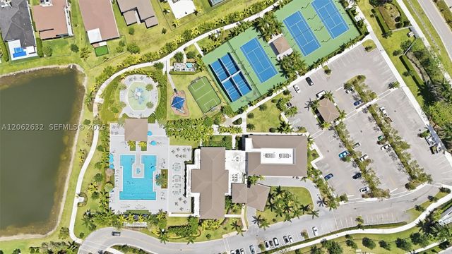 9000 Lakeview Place, Parkland, FL 33076