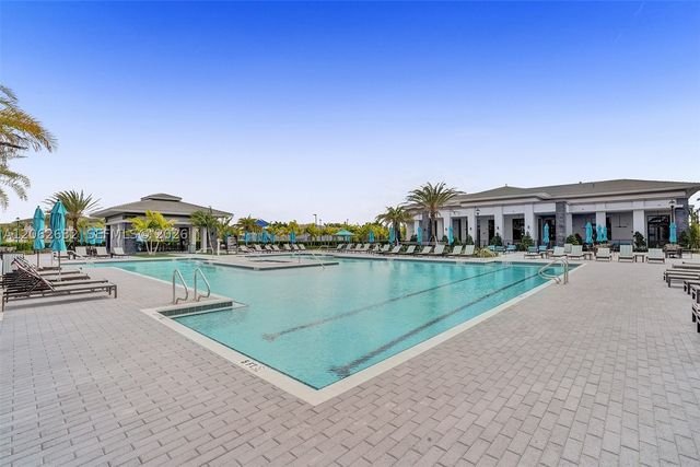 9000 Lakeview Place, Parkland, FL 33076