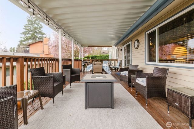 401 Pennie Lane, Bremerton, WA 98310