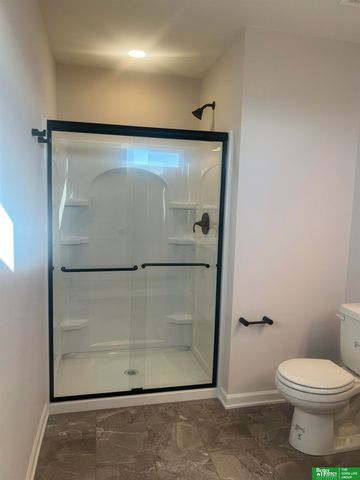 17604 Willit Street, Bennington, NE 68007