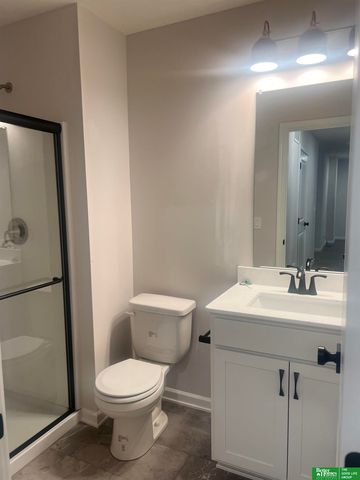 17604 Willit Street, Bennington, NE 68007