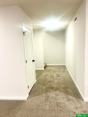 17604 Willit Street, Bennington, NE 68007