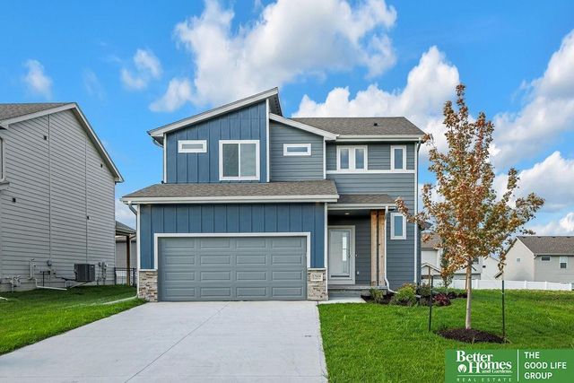 17604 Willit Street, Bennington, NE 68007