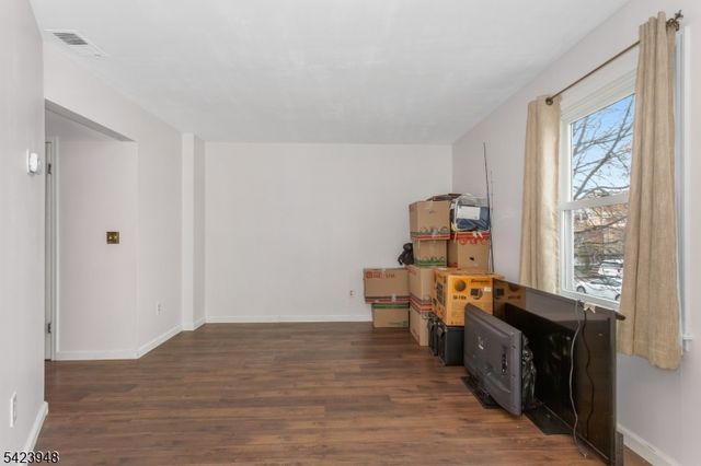 483 Forest St 10, Kearny Town, NJ 07032