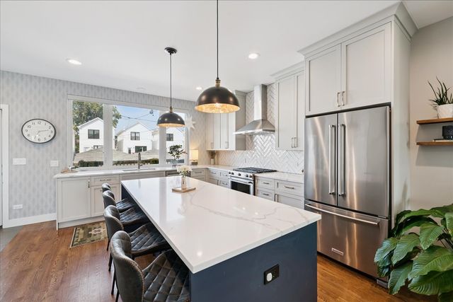 2514 W Polk Street, Chicago, IL 60612