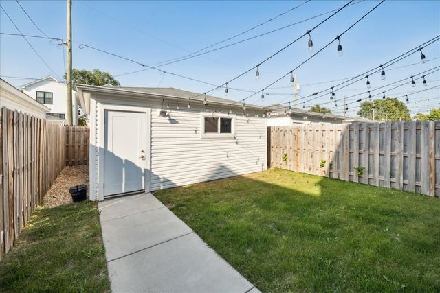 2514 W Polk Street, Chicago, IL 60612