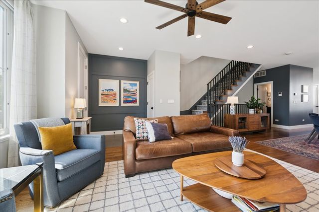 2514 W Polk Street, Chicago, IL 60612