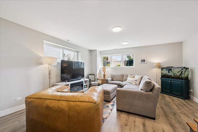 2514 W Polk Street, Chicago, IL 60612