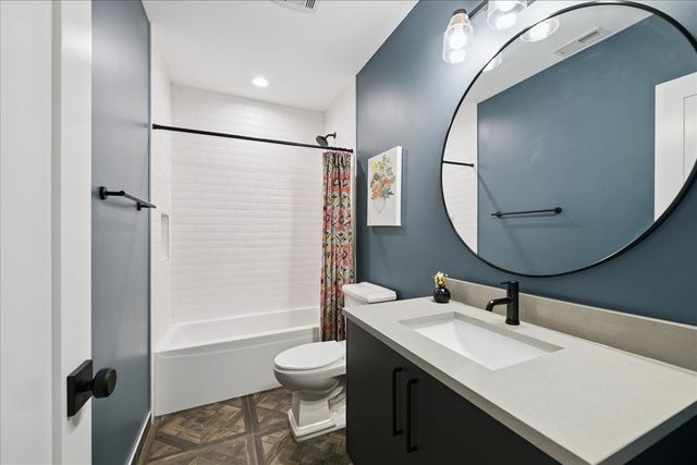 2514 W Polk Street, Chicago, IL 60612