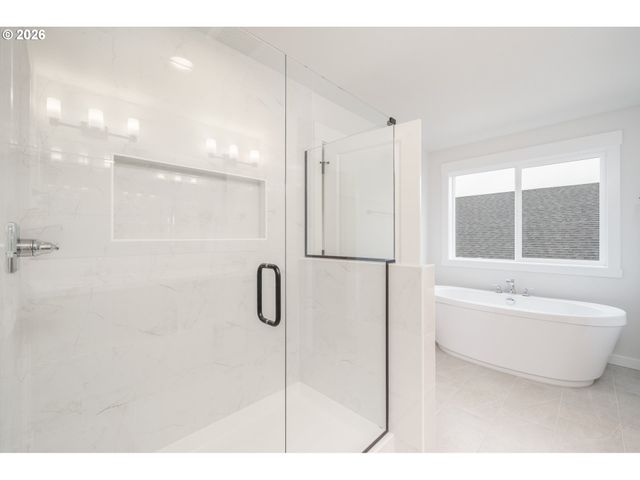 220 E 24TH Ave, La Center, WA 98629