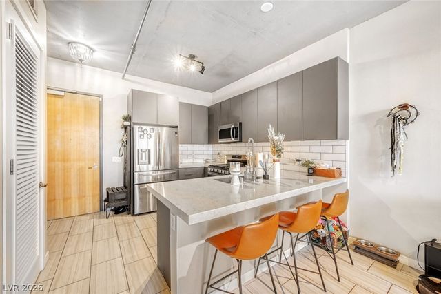 353 East Bonneville Avenue 409, Las Vegas, NV 89101
