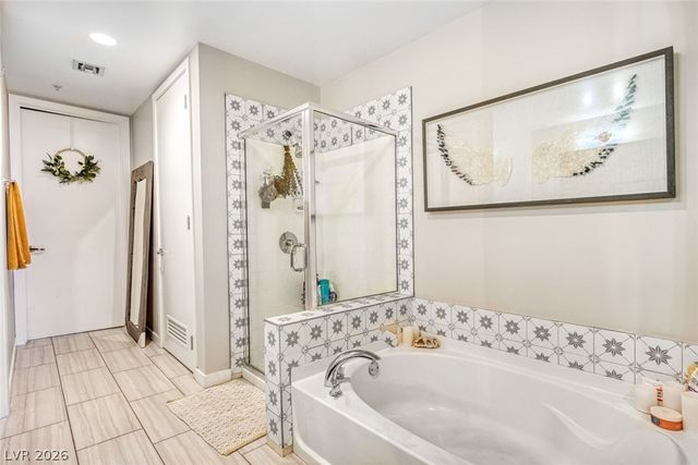 353 East Bonneville Avenue 409, Las Vegas, NV 89101