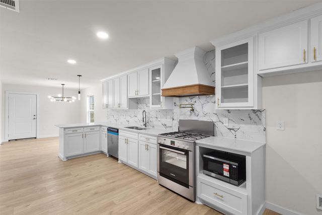 1932 Devonshire Drive, Garland, TX 75041