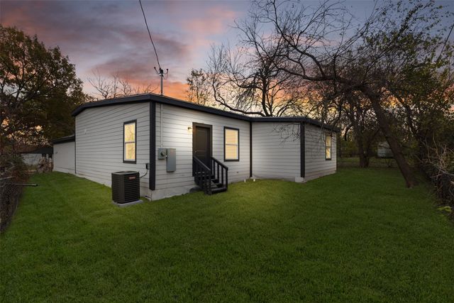 1932 Devonshire Drive, Garland, TX 75041