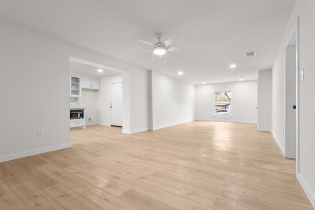 1932 Devonshire Drive, Garland, TX 75041