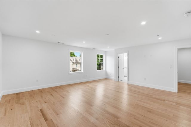 11 Washington Street, Ipswich, MA 01938