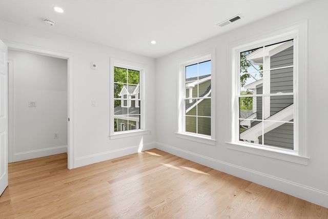 11 Washington Street, Ipswich, MA 01938