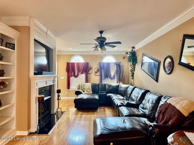 9615 Keeling Ridge Rd, Louisville, KY 40291