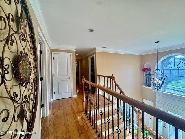 9615 Keeling Ridge Rd, Louisville, KY 40291