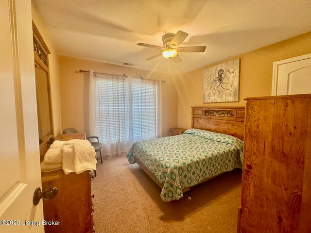 9615 Keeling Ridge Rd, Louisville, KY 40291