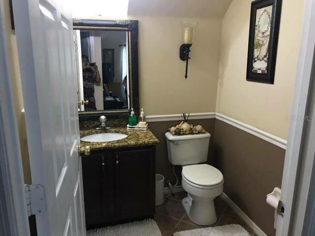 1142 LAKE BISCAYNE WAY, Orlando, FL 32824