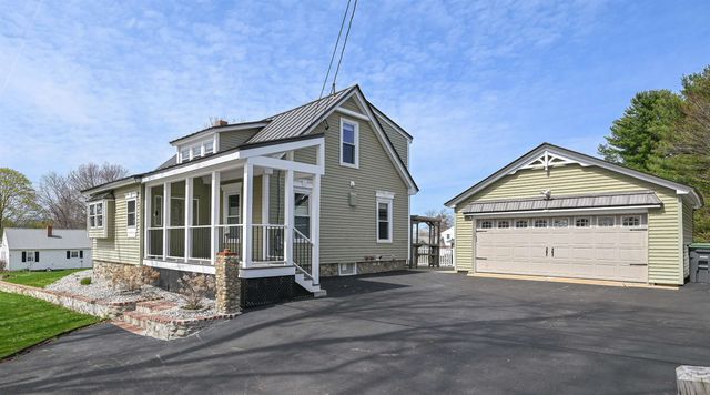 16 Hale Avenue, Hooksett, NH 03106