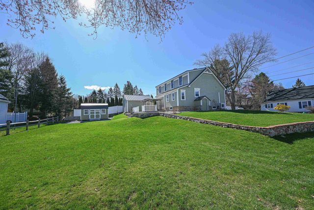 16 Hale Avenue, Hooksett, NH 03106