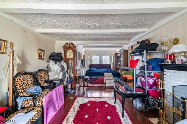 195 Emerson Ave, Paterson City, NJ 07502