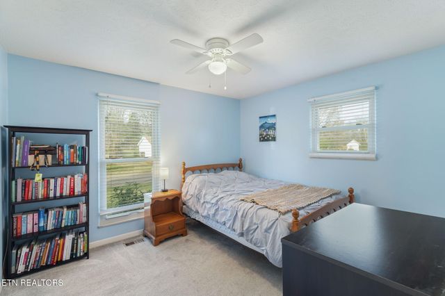 1052 Brantley Drive, Knoxville, TN 37923