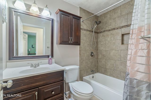 1052 Brantley Drive, Knoxville, TN 37923