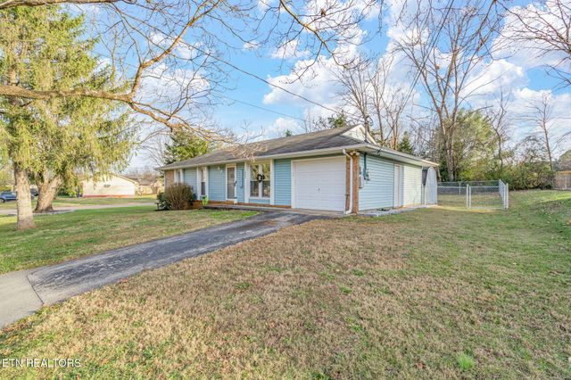 1052 Brantley Drive, Knoxville, TN 37923