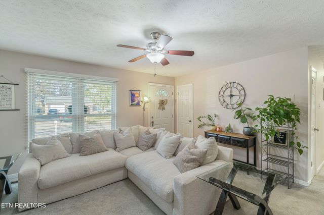 1052 Brantley Drive, Knoxville, TN 37923